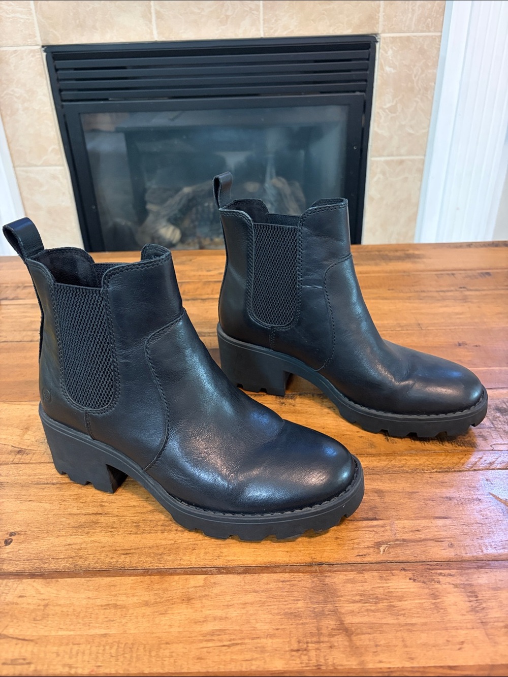 Born Graci Chelsea leather Boots, 7M